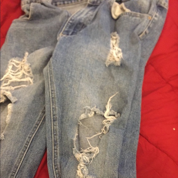 Distressed jeans RIPPED - Picture 3 of 3